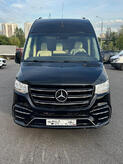 Черный Mercedes Sprinter 2023
